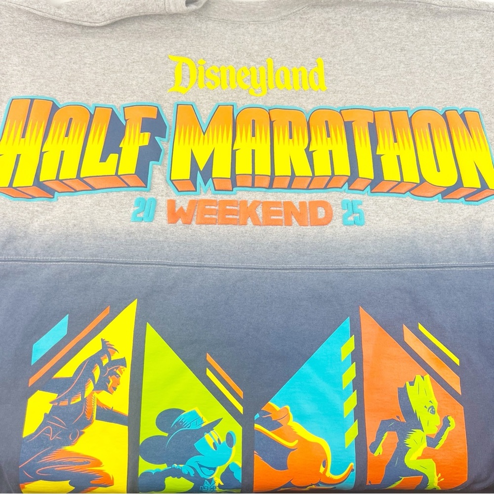 NWT Disney runDisney Half Marathon Weekend 2025 Spirit Jersey Mickey Marvel XL - Picture 3 of 8